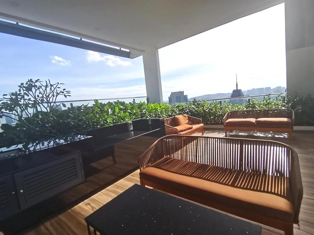 Апарт-отель The Luxe By Infinitum Suites Куала-Лумпур