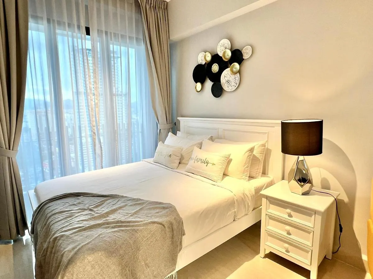 The Luxe By Infinitum Suites Куала-Лумпур