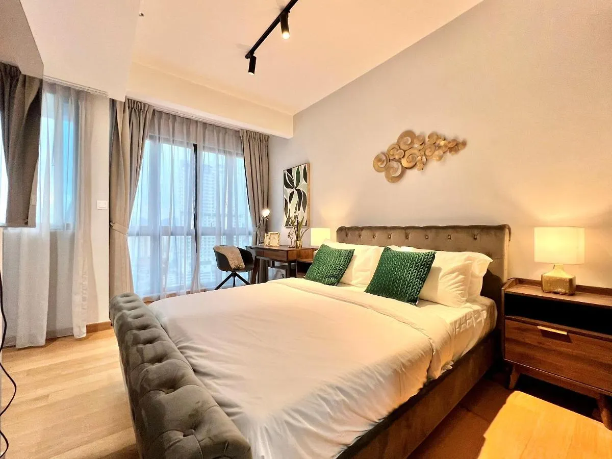 The Luxe By Infinitum Suites Куала-Лумпур Апарт-отель